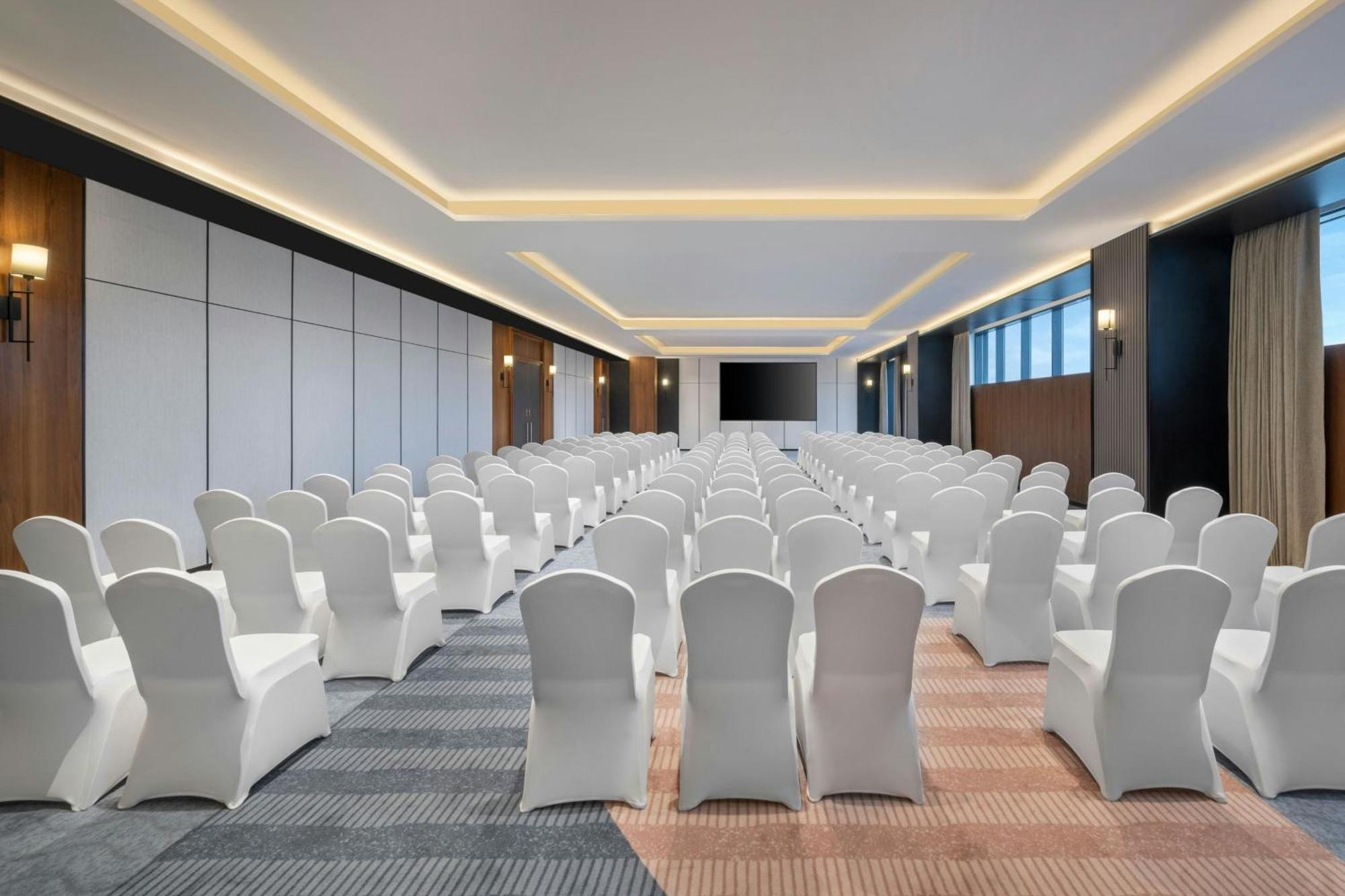 Four Points By Sheraton Chennai, Velachery Εξωτερικό φωτογραφία